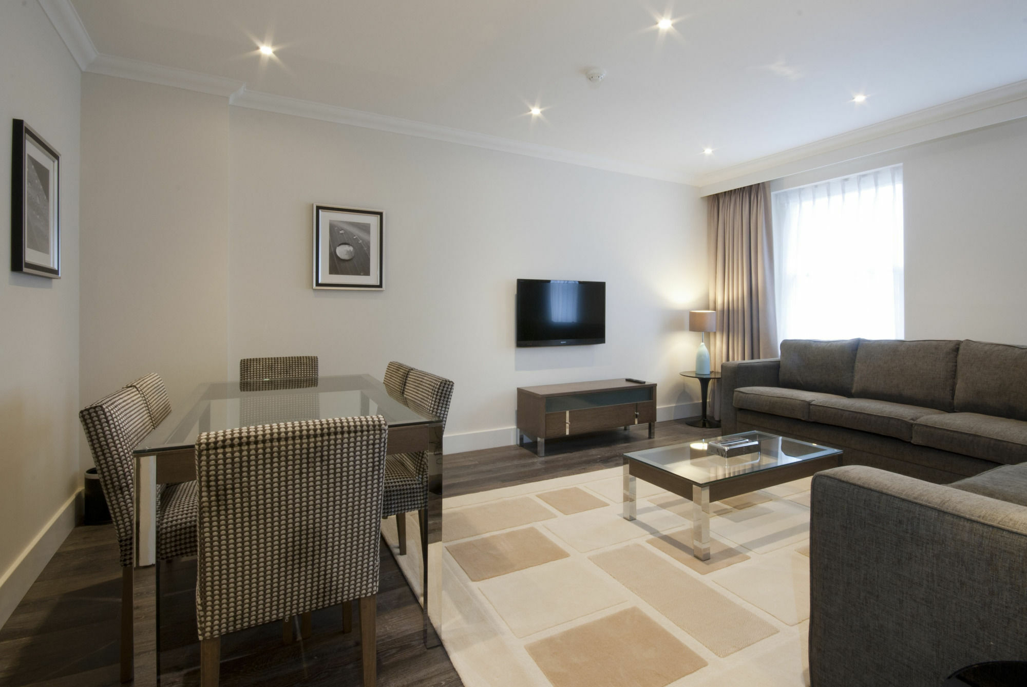 Ashburn Court Apartments Londra Esterno foto